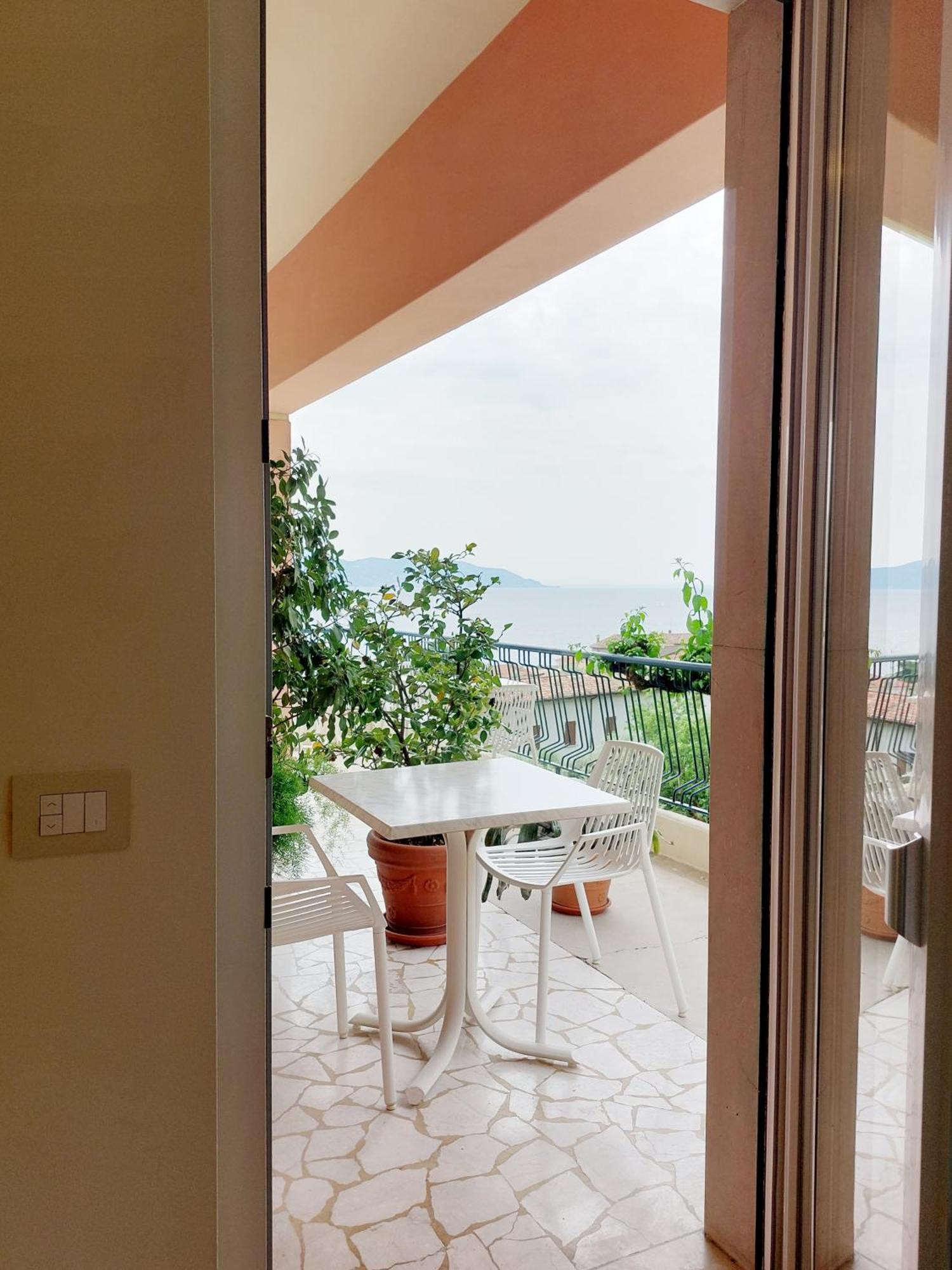 Hotel Villa Europa Gargnano Exterior photo
